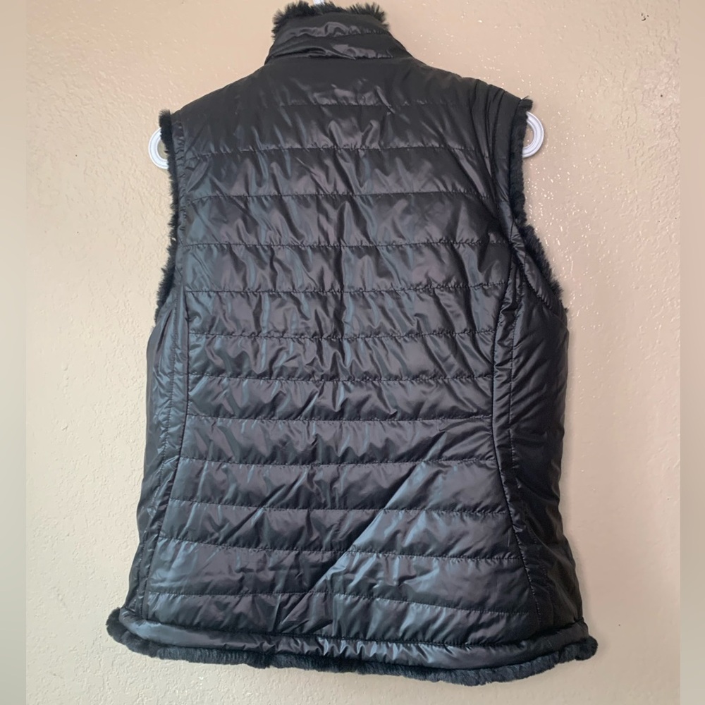 Nicole Miller Black Reversible Quilted Faux Fur Puffer Vest Cozy Winter Size M - Picture 4 of 8